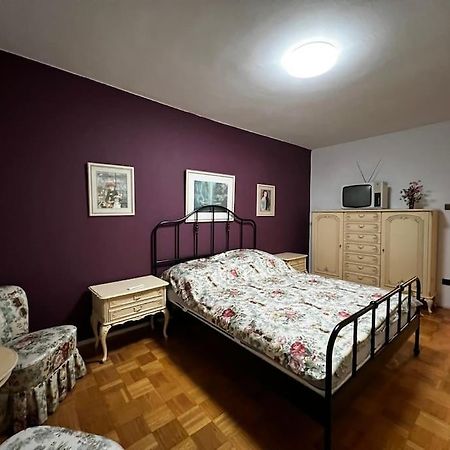 Central Flat Near To Oldtown & Konigsallee Dusseldorf Luaran gambar